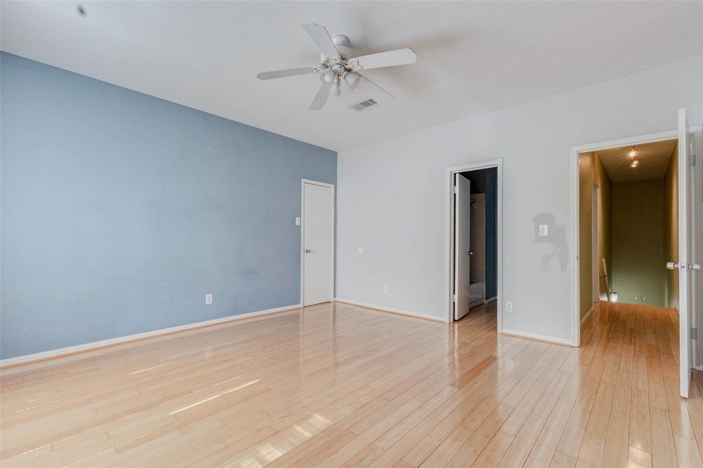 3800 Tanglewilde Street - Photo 14