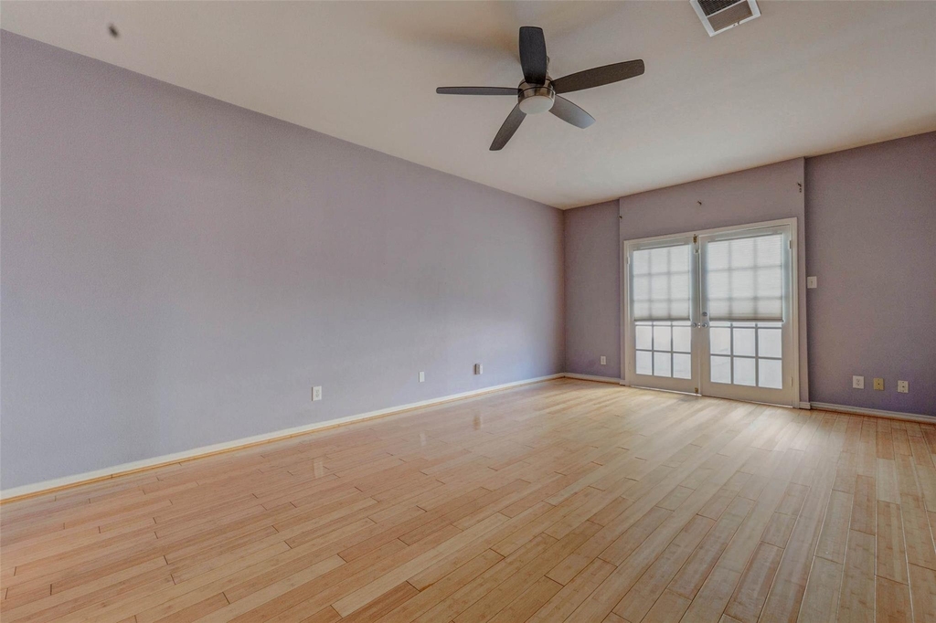 3800 Tanglewilde Street - Photo 9