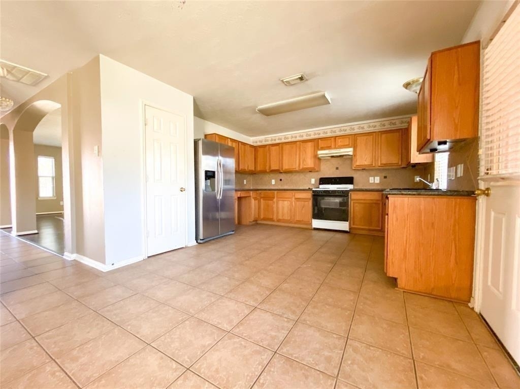 20823 Oak Rain Court - Photo 2