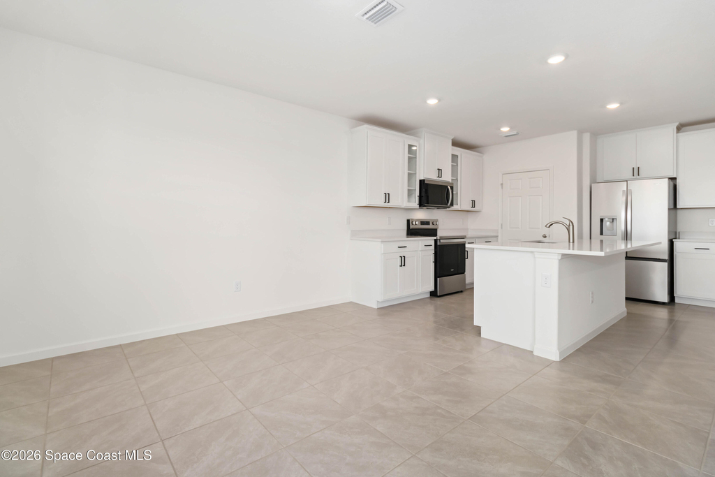 5072 Alabaster Drive - Photo 11