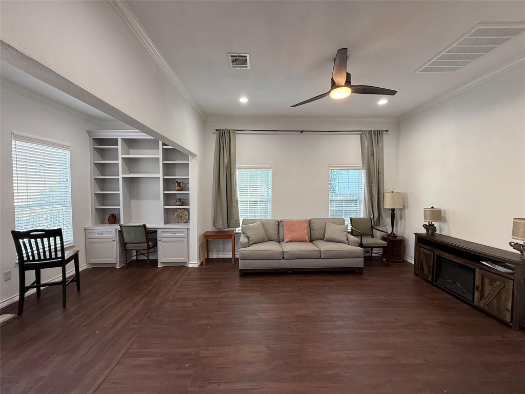 1717 Weber Street - Photo 4