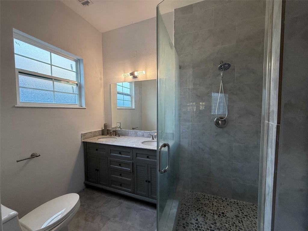 1717 Weber Street - Photo 9