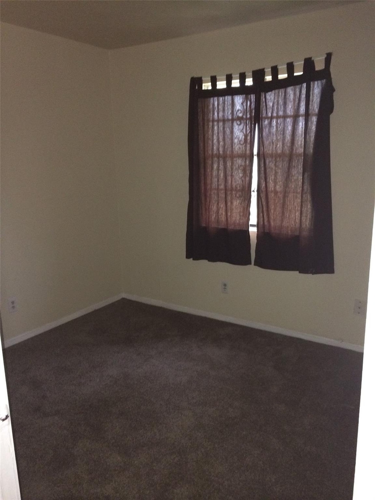 11830 Mosscrest Drive - Photo 9