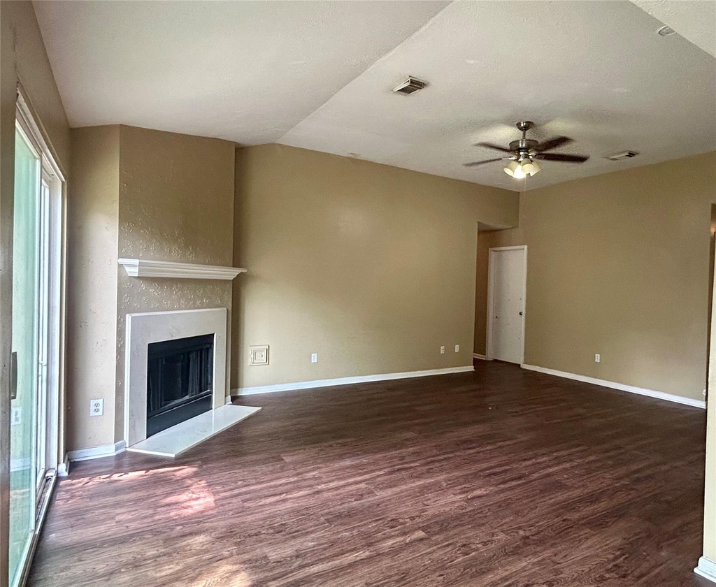 28811 Stapleford Street - Photo 1