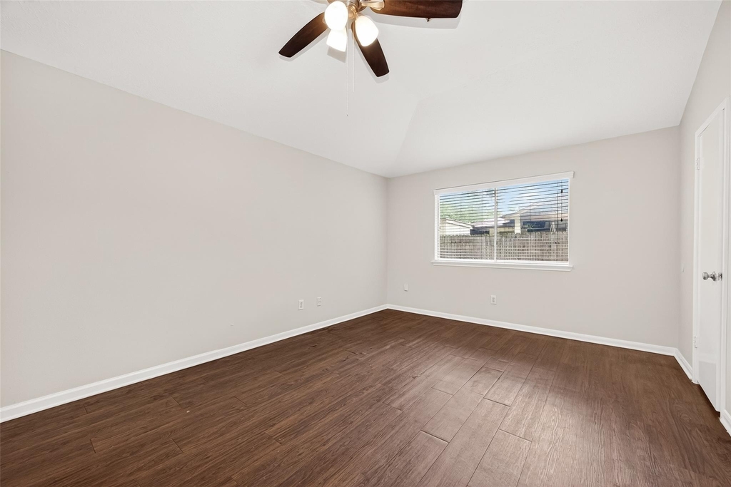 28811 Stapleford Street - Photo 22