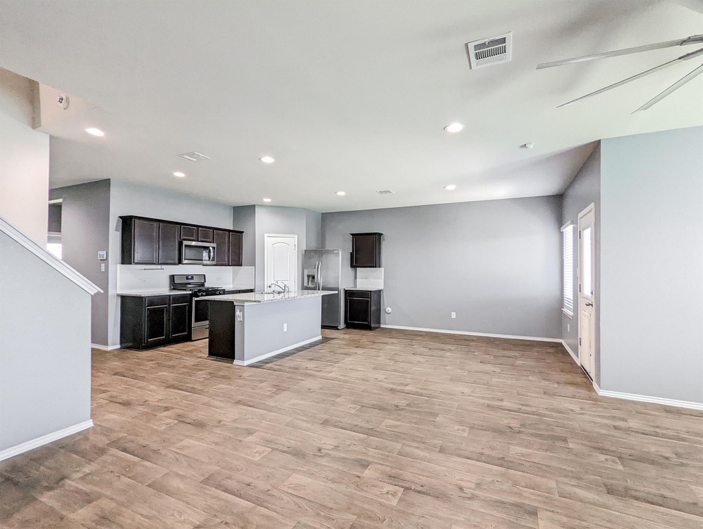 14541 Montclair Way - Photo 3