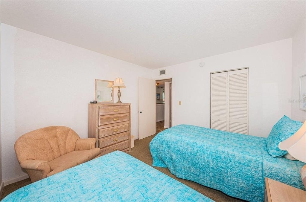 5801 Bahia Del Mar Circle - Photo 18
