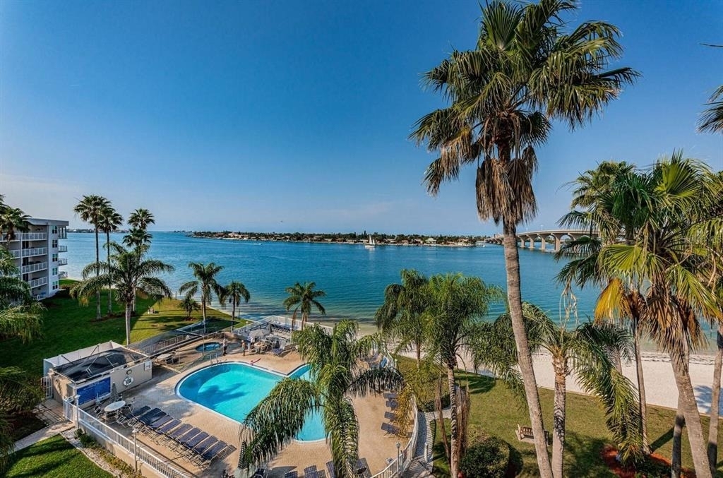 5801 Bahia Del Mar Circle - Photo 11