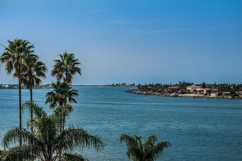 5801 Bahia Del Mar Circle - Photo 25