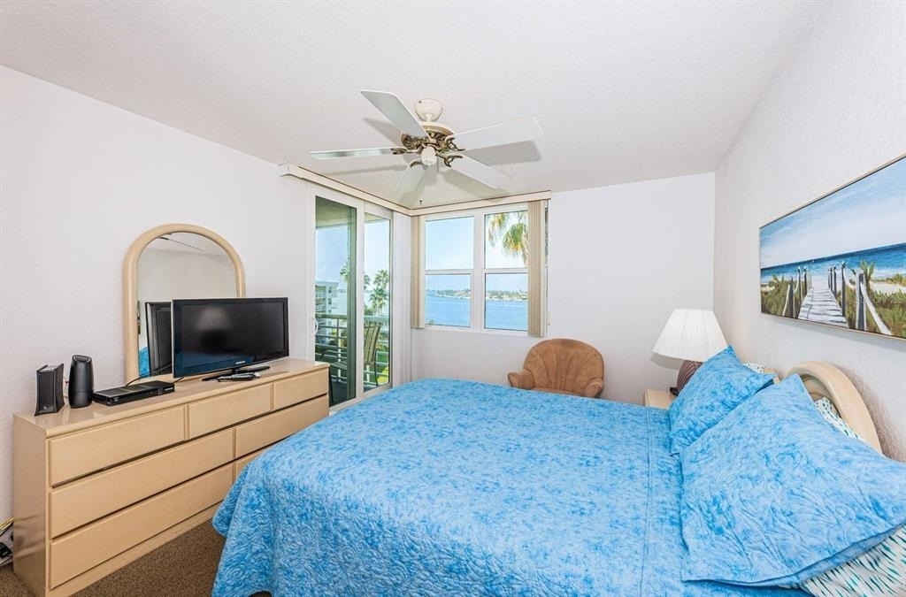 5801 Bahia Del Mar Circle - Photo 12