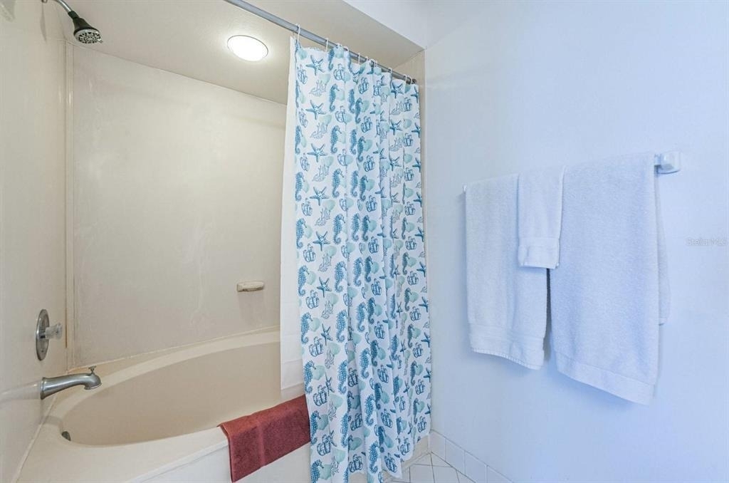5801 Bahia Del Mar Circle - Photo 19