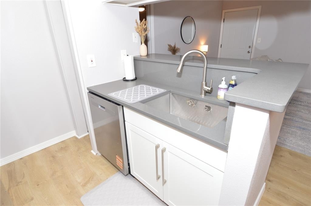 8653 Fancy Finch Drive - Photo 6