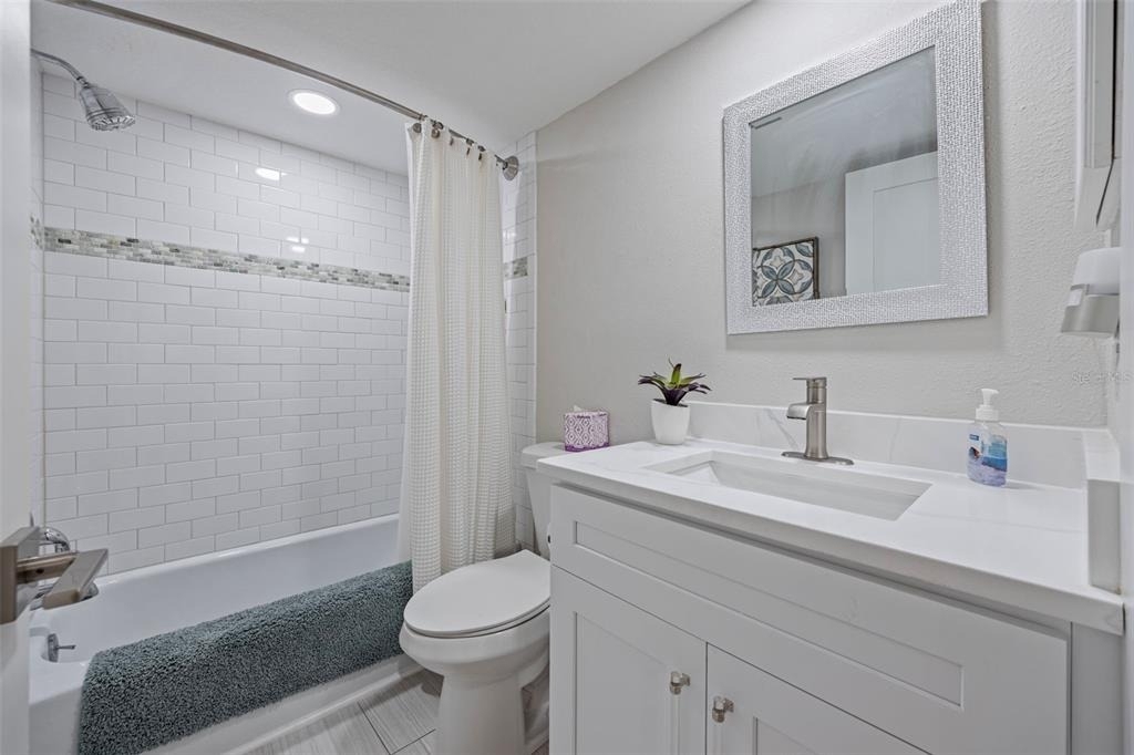 1008 Apollo Beach Boulevard - Photo 16