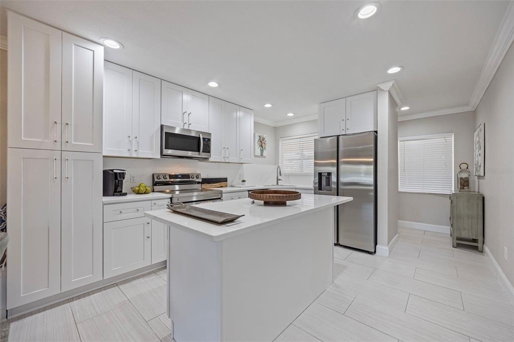 1008 Apollo Beach Boulevard - Photo 6