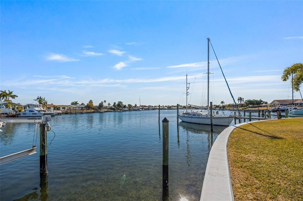 1008 Apollo Beach Boulevard - Photo 27