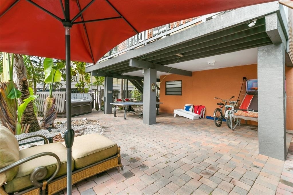 2511 Avenue C - Photo 18
