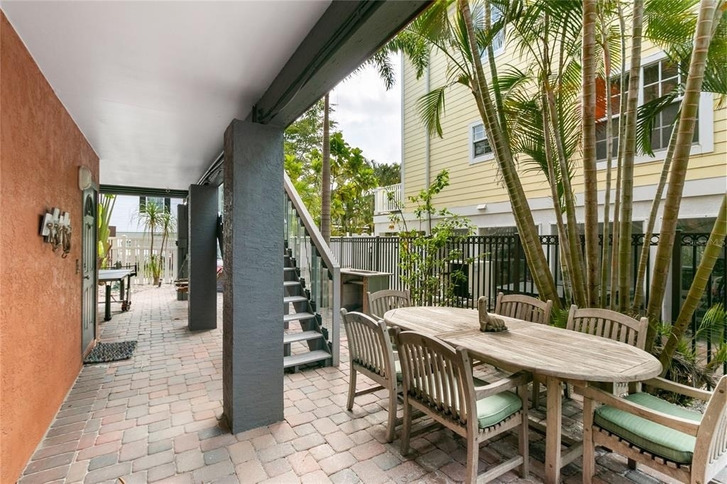2511 Avenue C - Photo 16