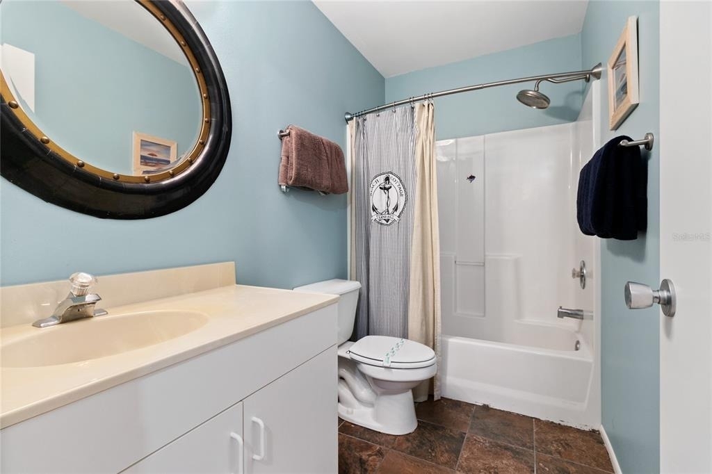 2511 Avenue C - Photo 13
