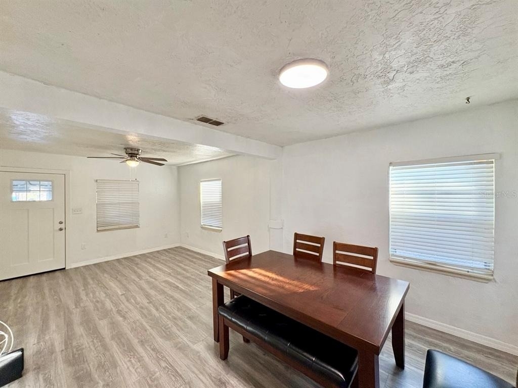 524 E Lime Street - Photo 7