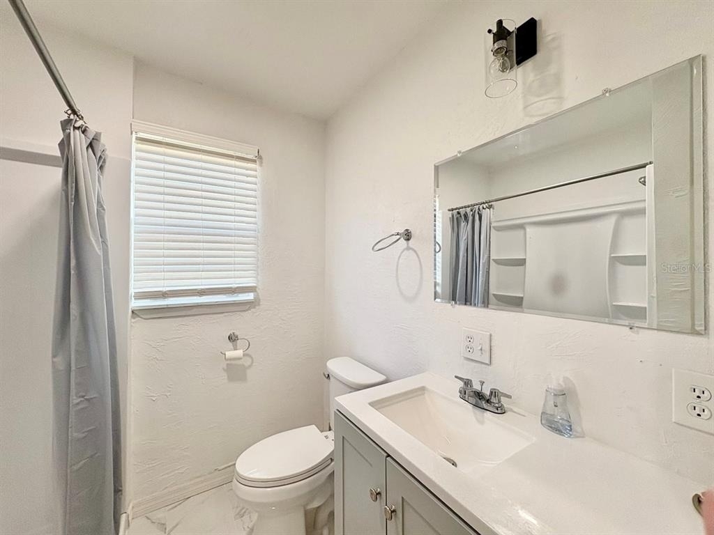 524 E Lime Street - Photo 11