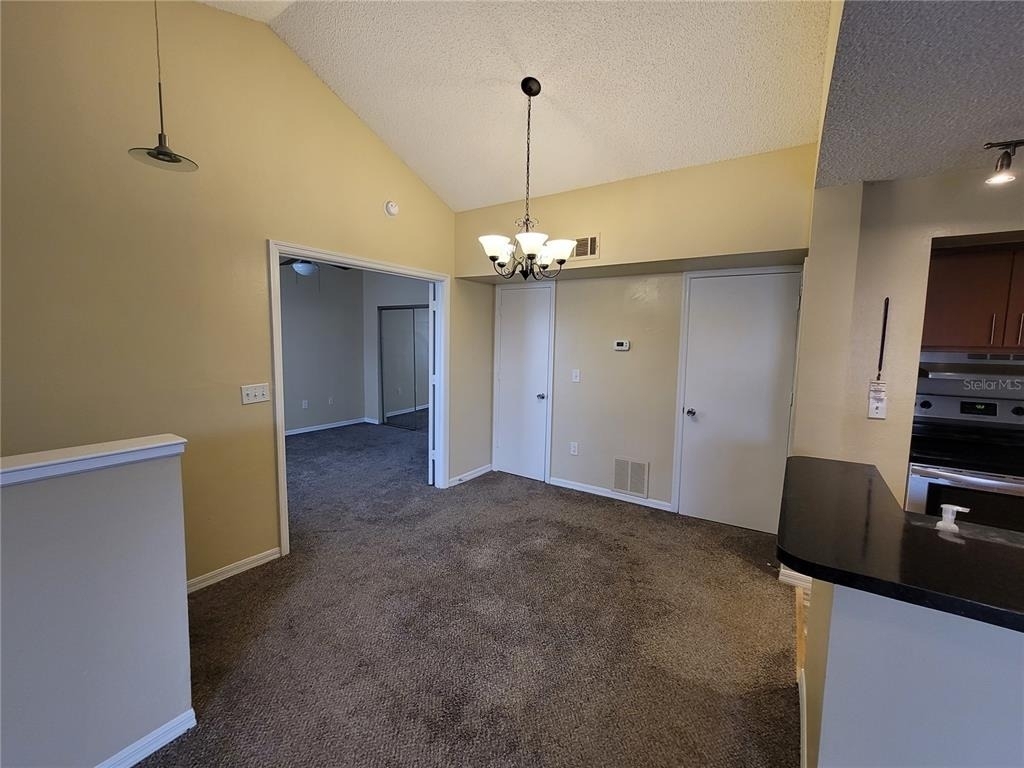 421 Fountainhead Circle - Photo 7