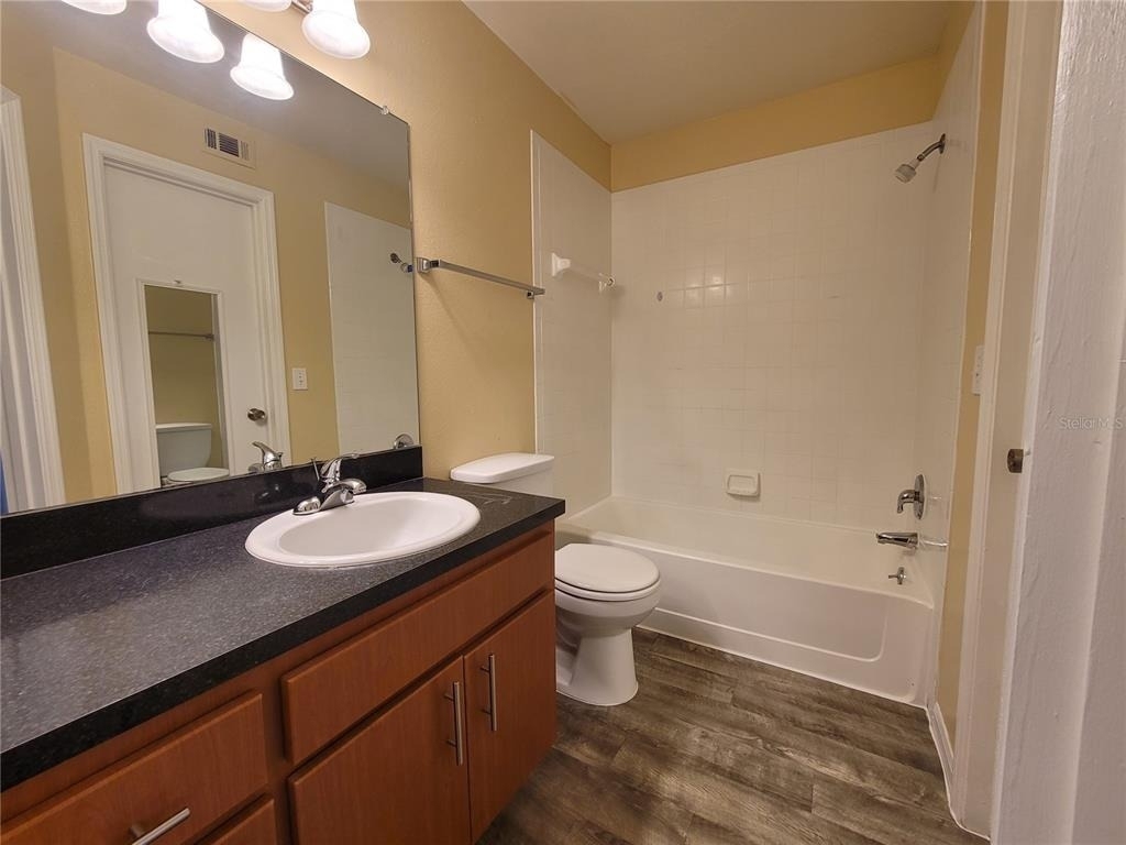 421 Fountainhead Circle - Photo 12