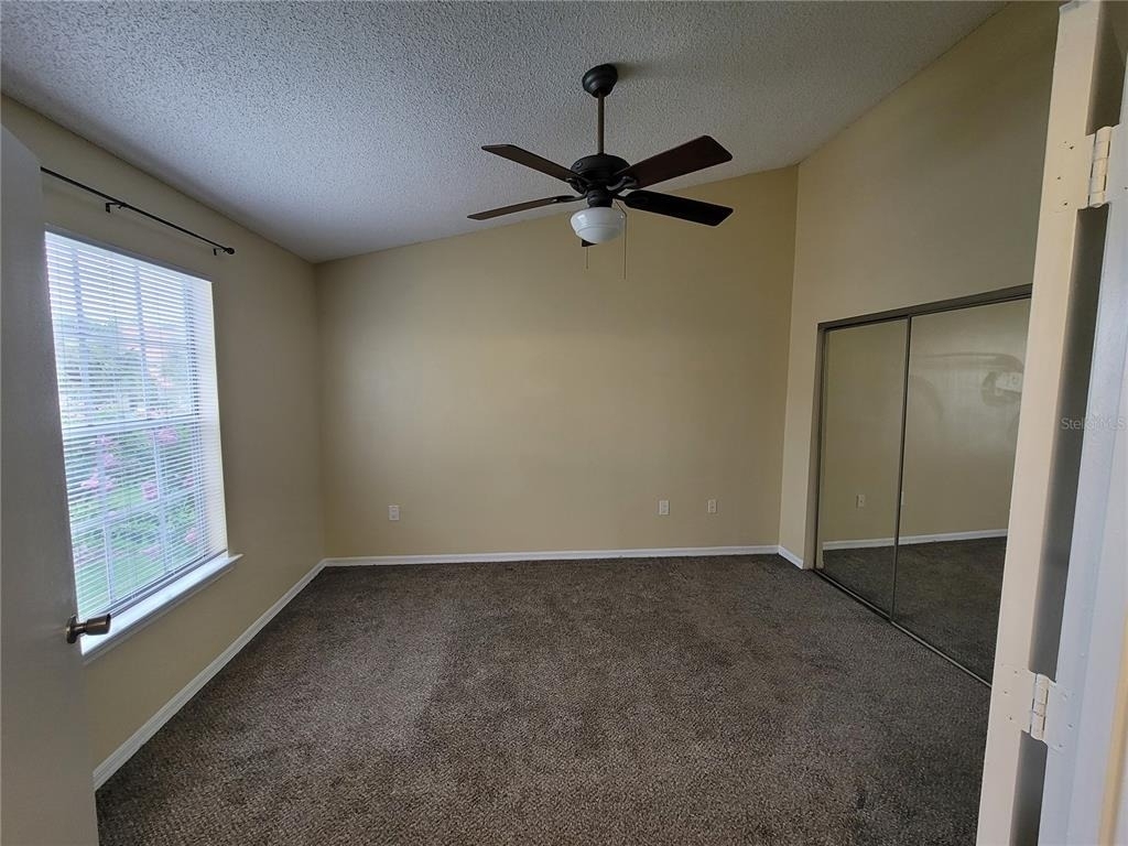 421 Fountainhead Circle - Photo 8