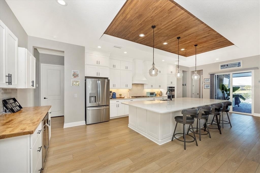 18805 Valleta Avenue - Photo 7