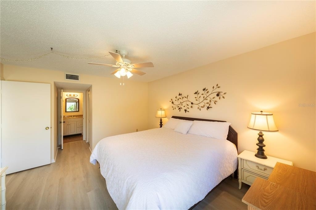696 Bird Bay Drive W - Photo 11