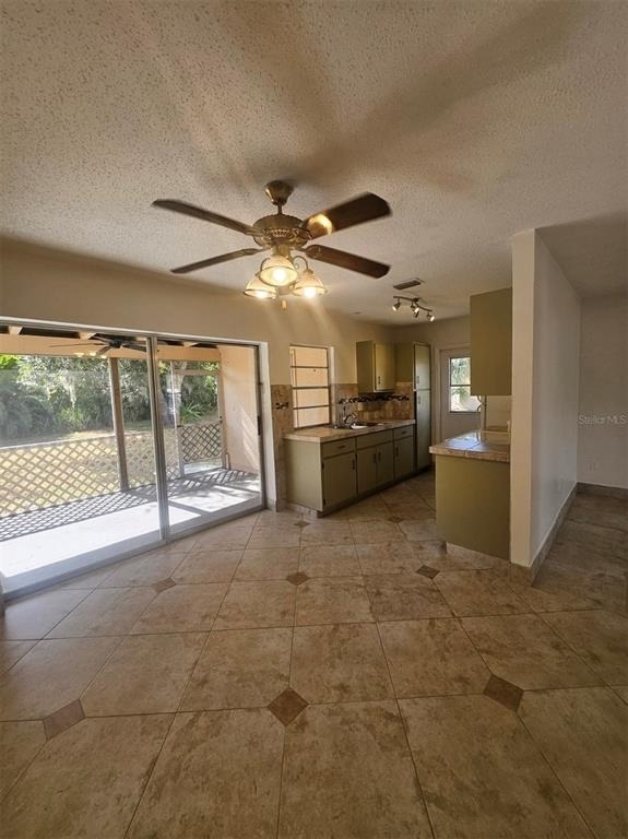 1225 Armsdale Avenue - Photo 7