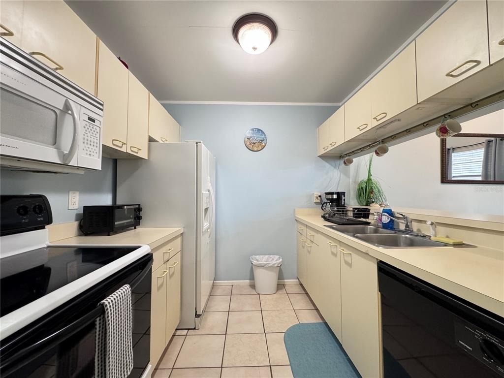 3821 59th Avenue W - Photo 8