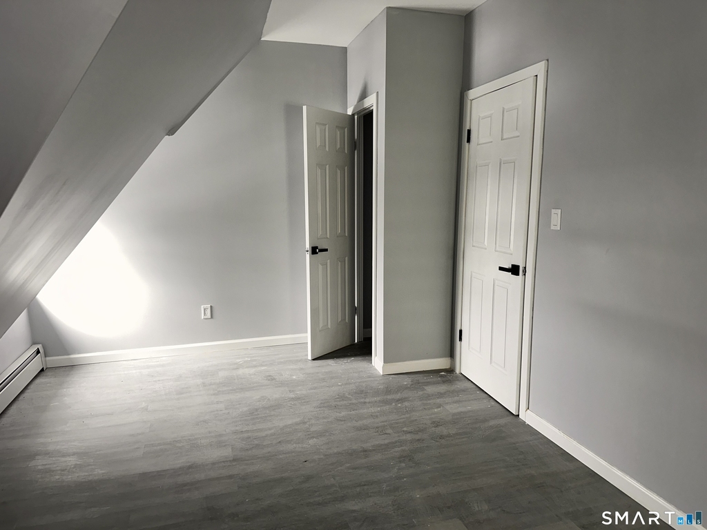 240 Madison Avenue - Photo 7