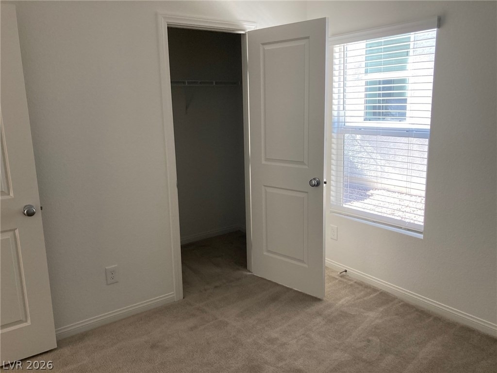 8423 Vulturo Avenue - Photo 15