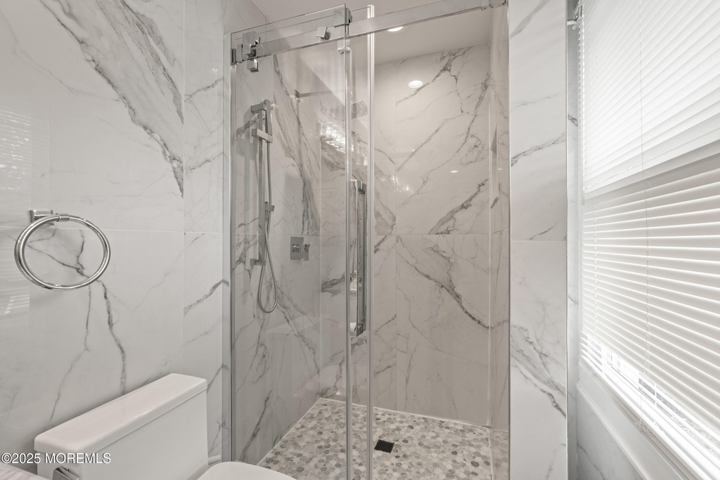 250 Alpern Avenue - Photo 20