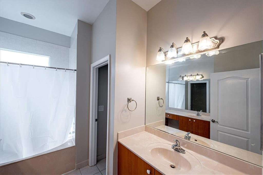 6217 Spring Lake Terrace - Photo 15