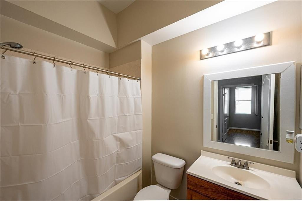 6217 Spring Lake Terrace - Photo 20