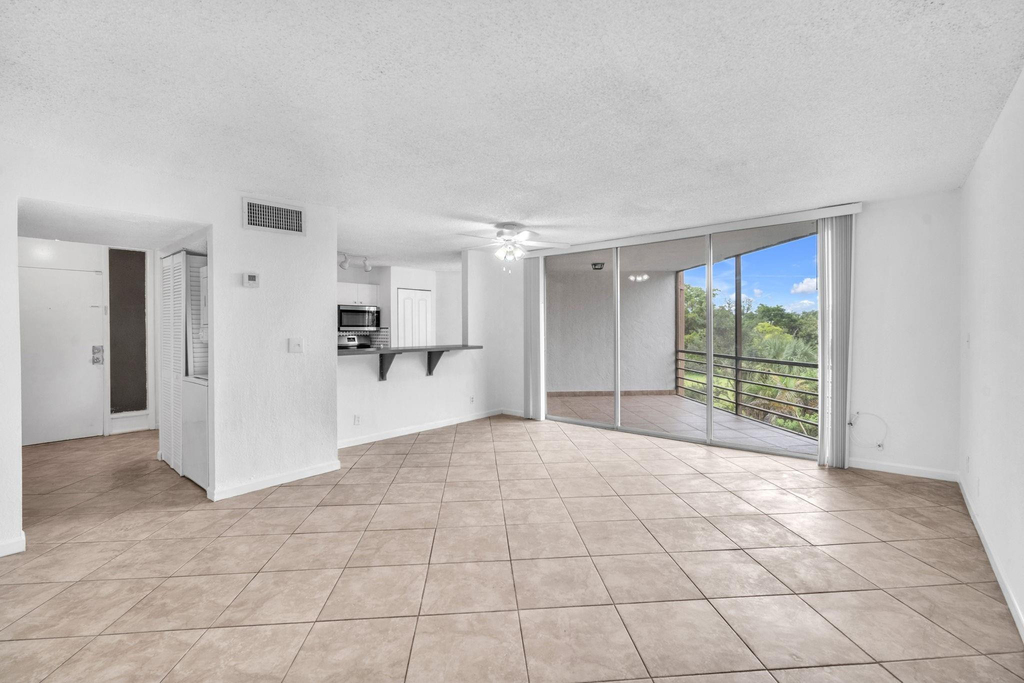 3100 N Pine Island Road - Photo 9