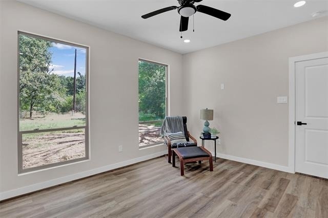 705 E Hanna Street - Photo 10
