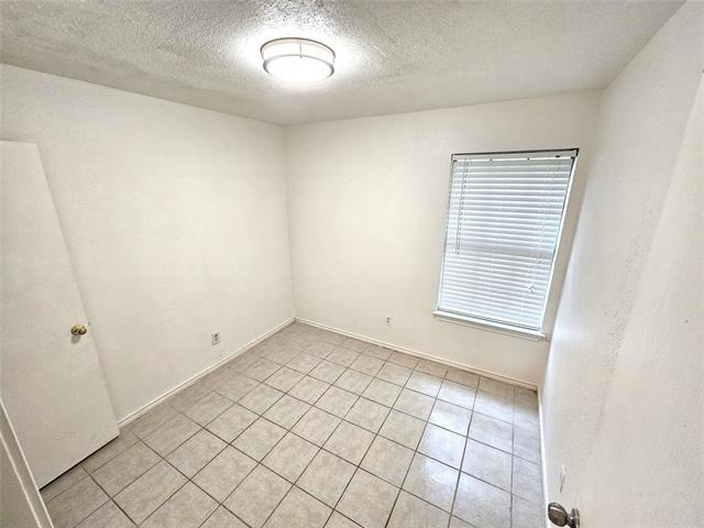 2839 Ave J - Photo 22