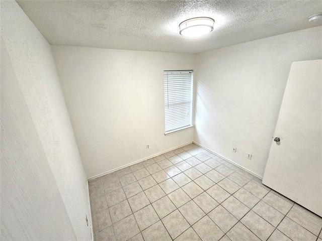 2839 Ave J - Photo 23