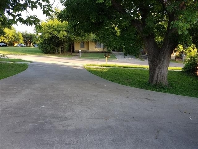 2839 Ave J - Photo 27