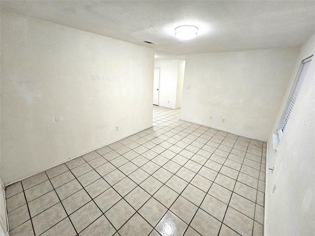 2839 Ave J - Photo 6