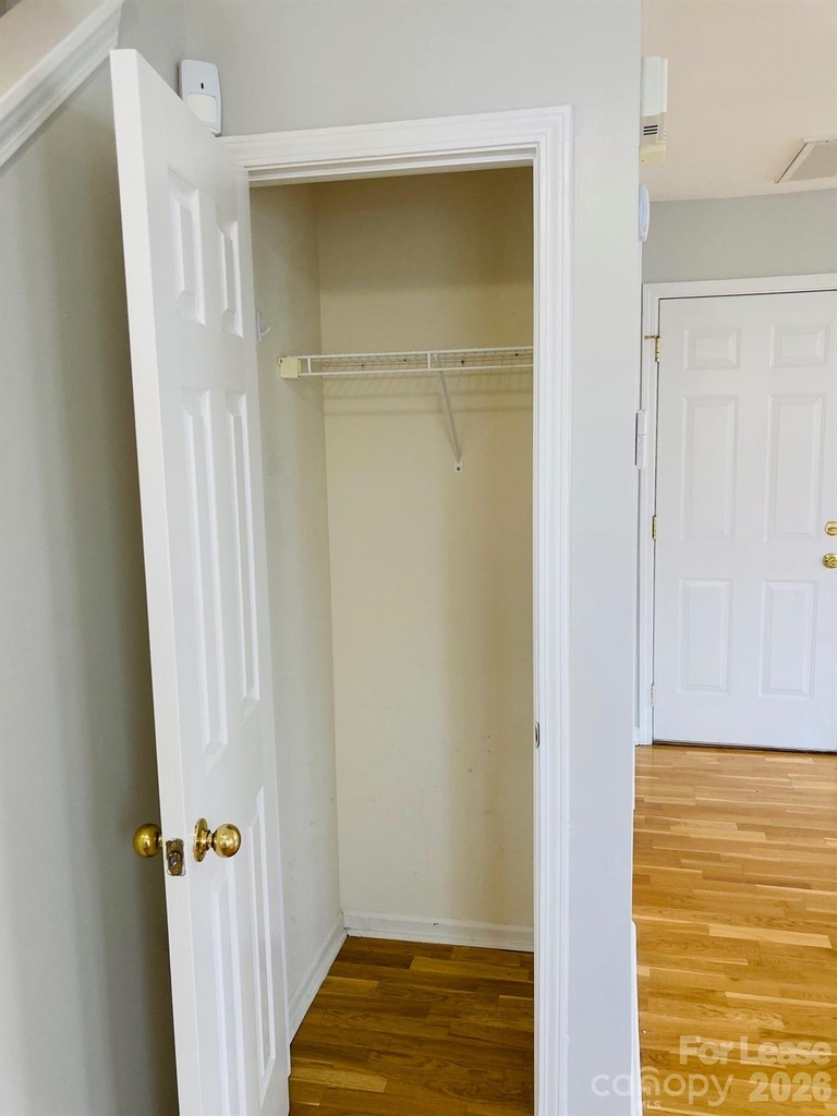 8004 Strandhill Road - Photo 10
