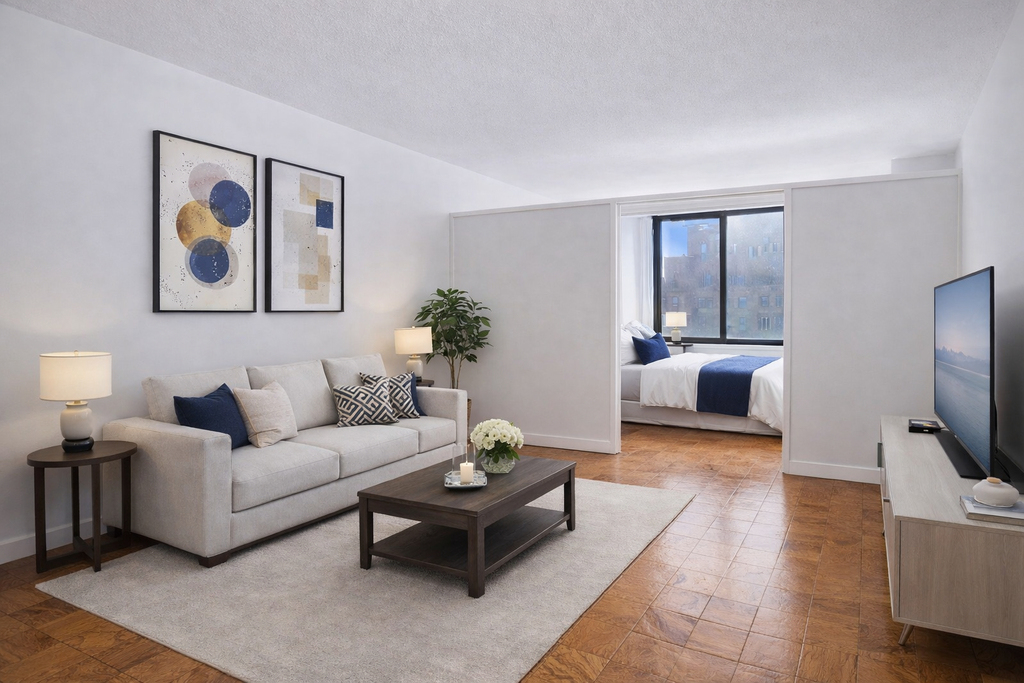 E 39TH Street  - Photo 0