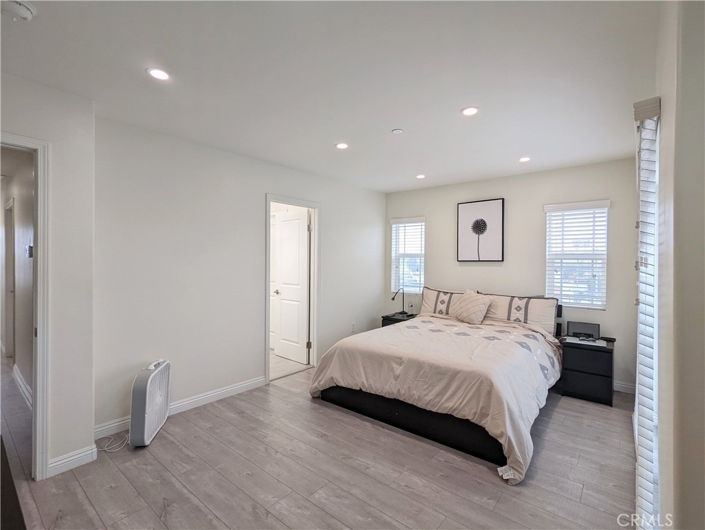 9559 Firestone Boulevard - Photo 11