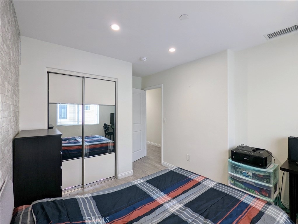 9559 Firestone Boulevard - Photo 16