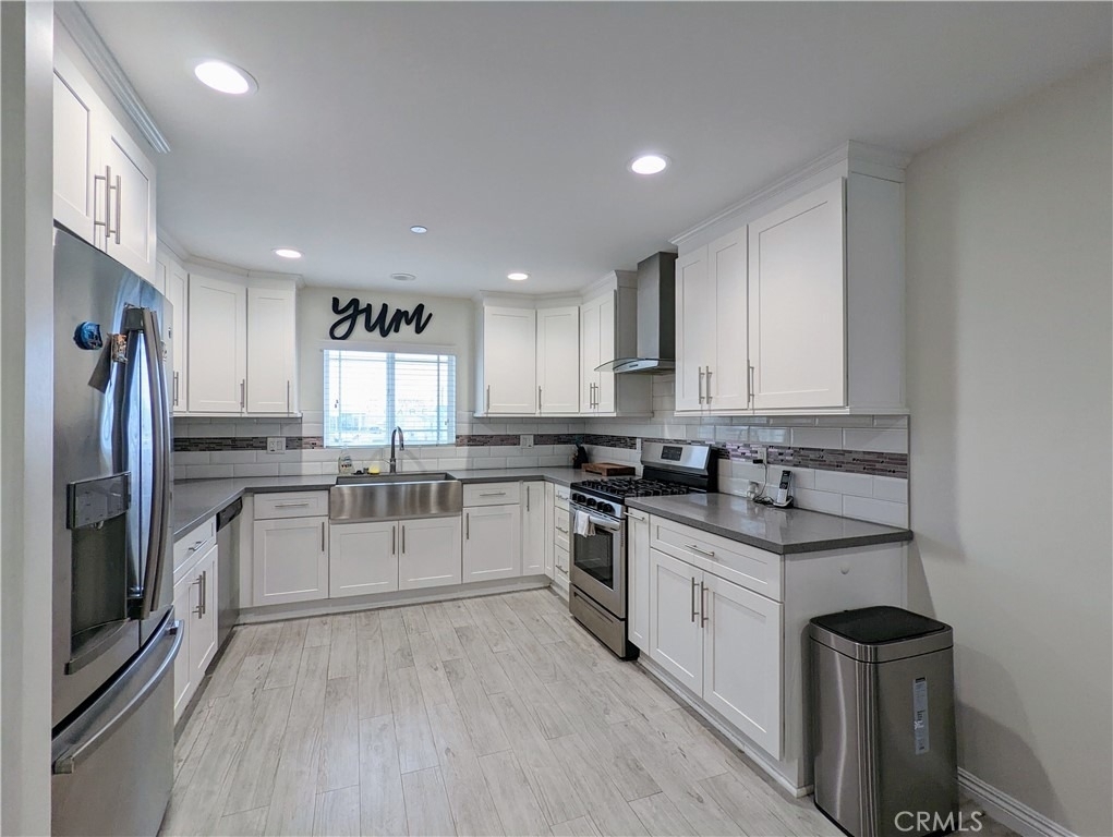9559 Firestone Boulevard - Photo 5