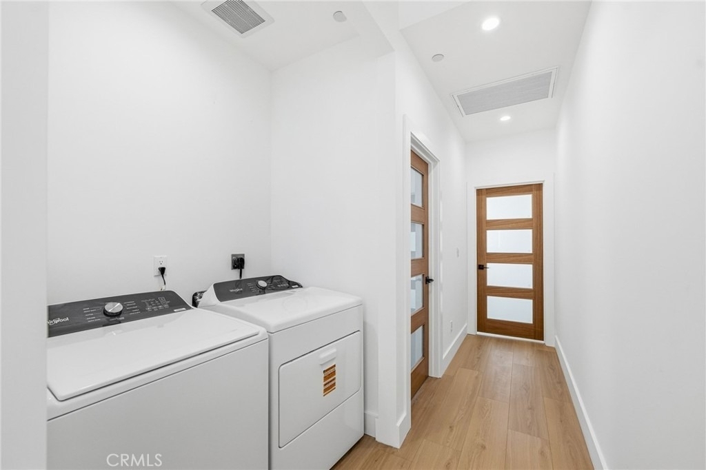 6556 Balboa Boulevard - Photo 13