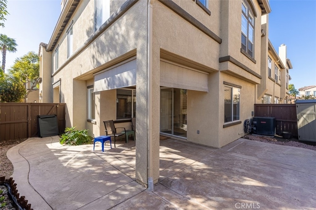 638 Sumner - Photo 14
