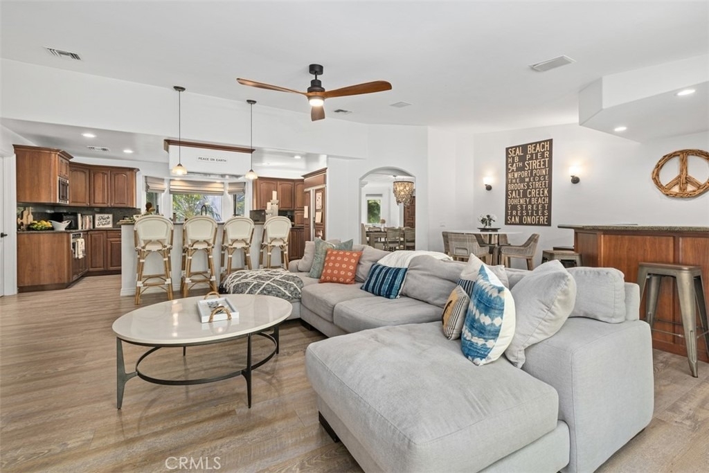 600 Cliff Drive - Photo 12
